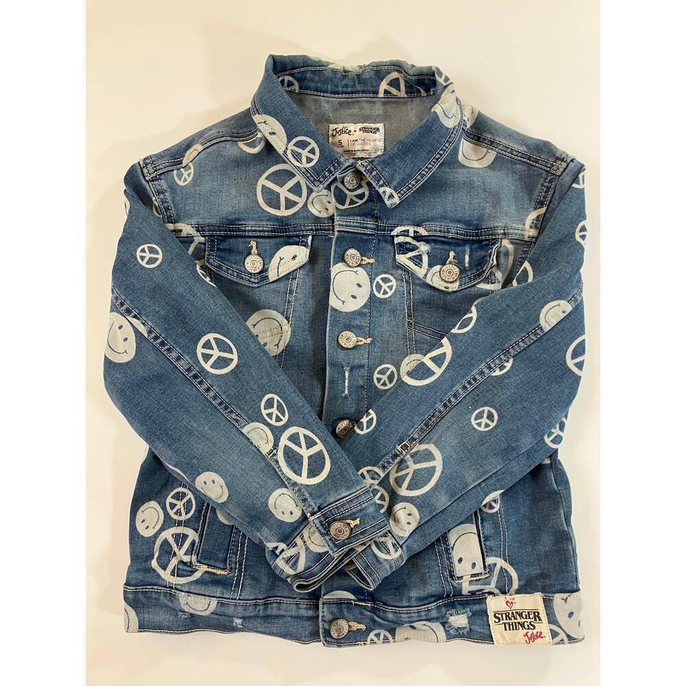 Justice x Stranger Things Girls S 7/8 Denim Jacket Peace Smiley Netflix